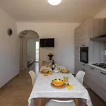 Lägenhet Bianca Torre Pali